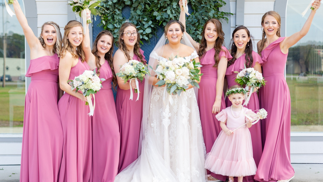 Outdoor Wedding Inspirations: Beach, Forest, and Garden Settings