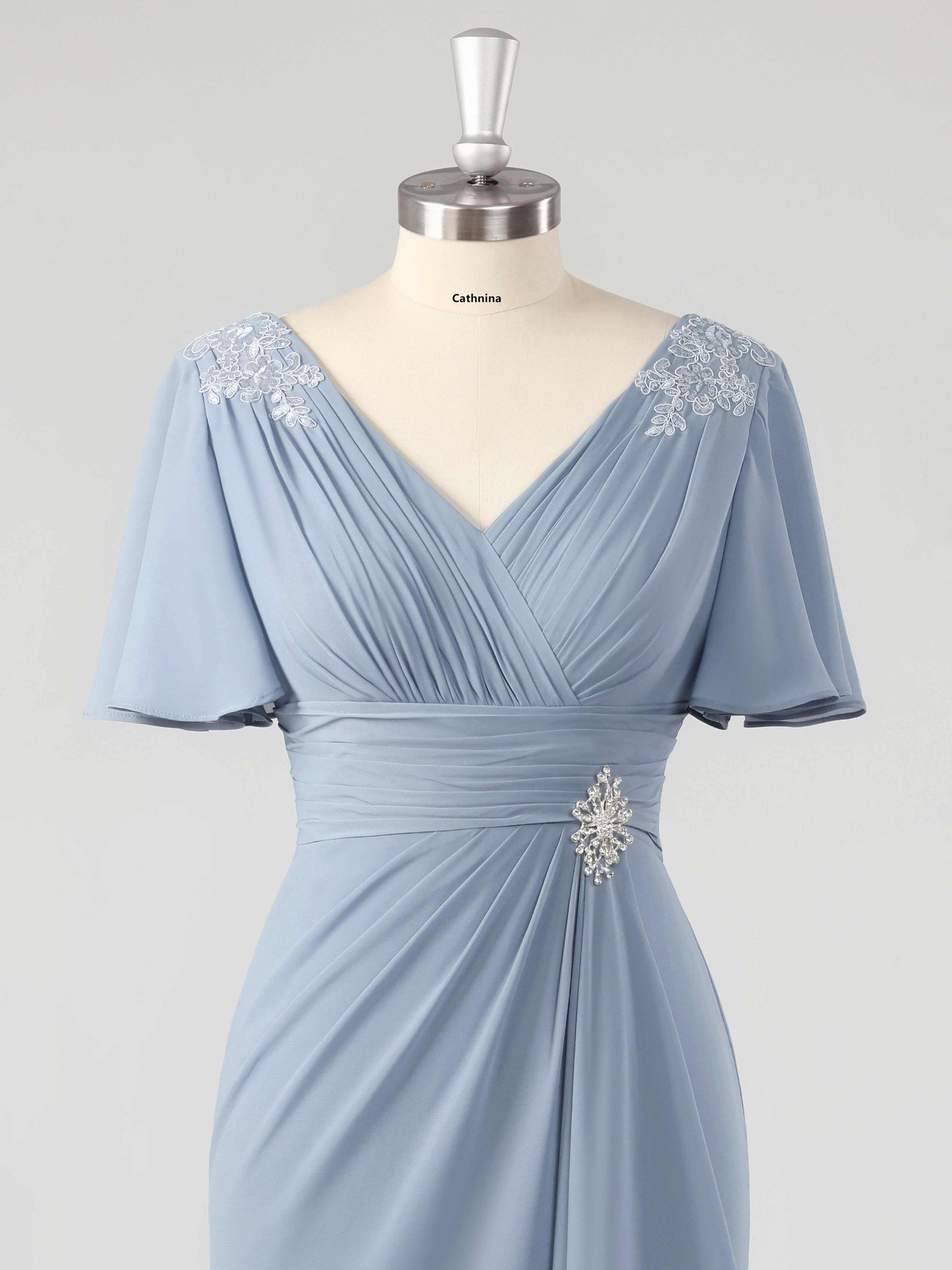 Mioni Elegant V-neck Lace Appliqued Chiffon Mother of the Bride Dresses