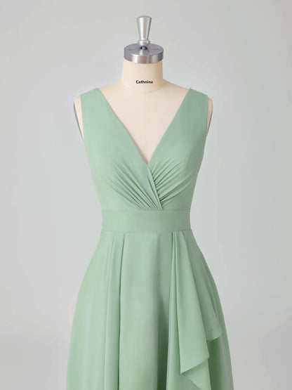 Lucina Charming Sleeveless A-line Bridesmaid Dresses with V Back